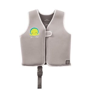 swim vest and float